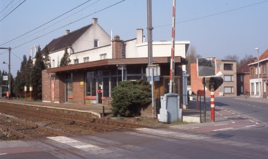 NIEUWKERKEN WAAS - 02-04-1999 -  TH.jpg